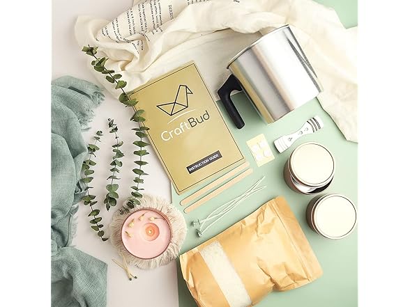CraftBud DIY 16 Piece Soy Candle Making Kit