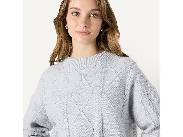 Amazon Essentials Women Relaxed-Fit Cable Crewneck Sweater