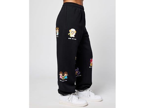 Samii Ryan Women's (M) Women's Monchhichi What's Y