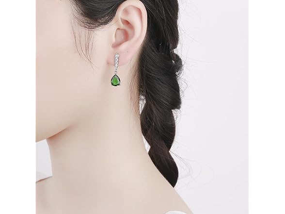 Chereda Emerald Crystal Dangle Earrings