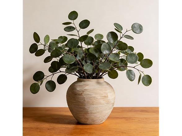 MoCuishle large round ceramic vase