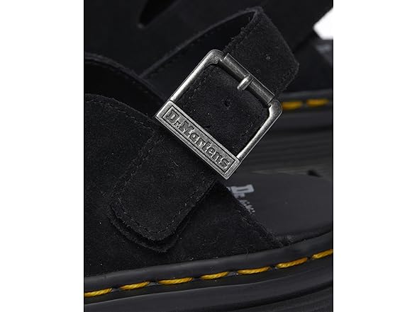 Dr. Martens Unisex Zebzag Mule (14W/13M)