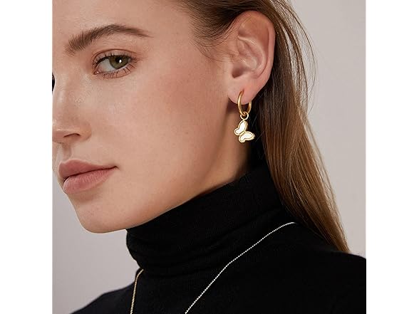 YeGieonr Gold Hoop Earrings for Women