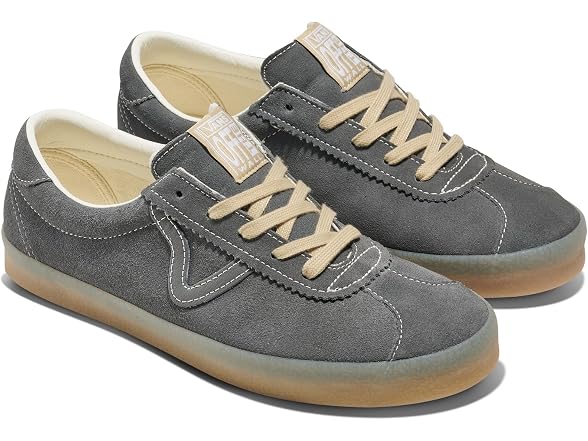 Vans Unisex Sport Low Skate Shoe