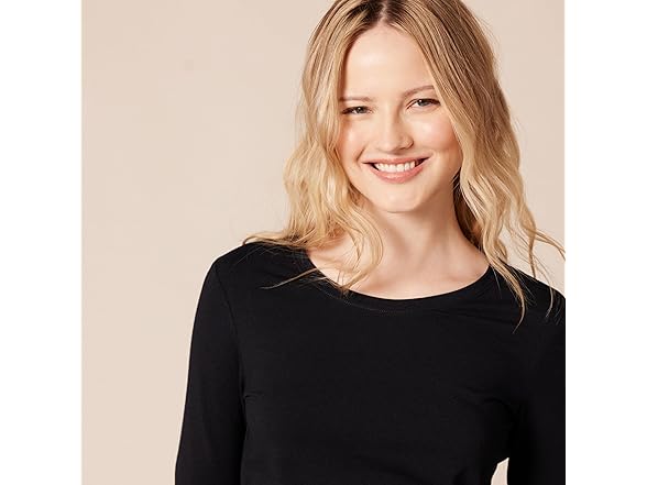 Amazon Essentials Women Crewneck T-Shirt