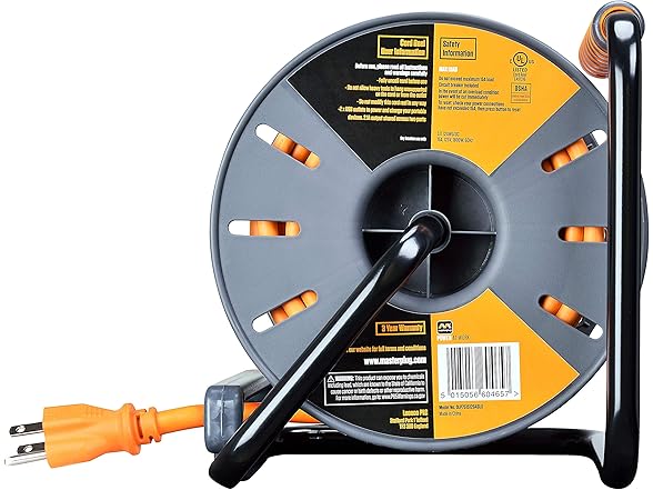 Masterplug 75ft Cord Reel with USB