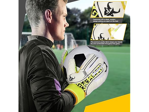Professional Soccer Goalkeeper Gloves