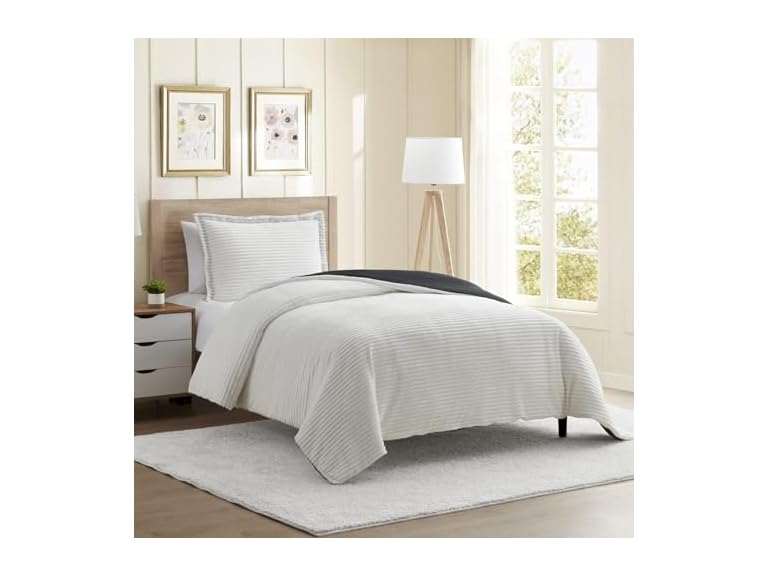 Hearth & Harbor Premium Flannel Duvet Cover Set - 2 PC Reversible Twin Comforter Cover Set with Microfiber Back - 1 Velvet Duvet Cover Twin & 1 Pillow Sham 68 x 90 inches – White & Black