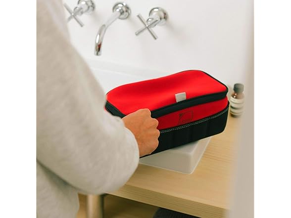 Lewis N Clark Travelflex Toiletry Kit