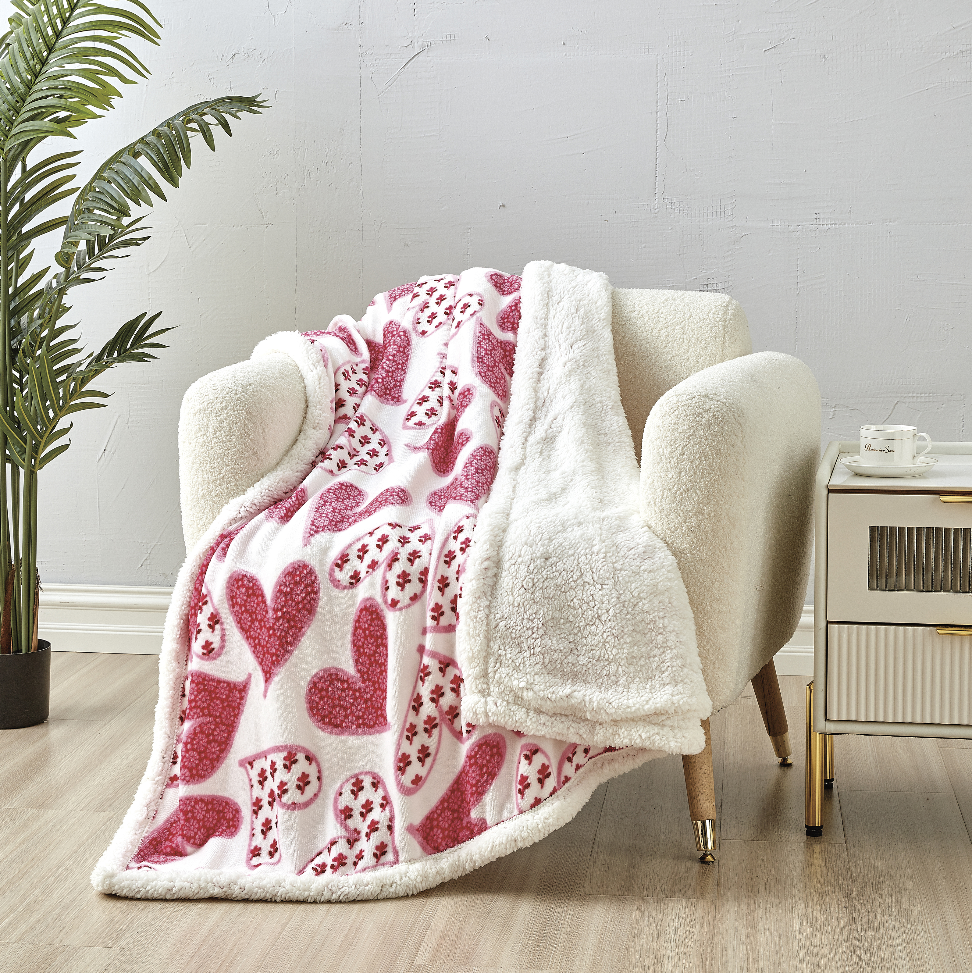 Noble House Scarlett Sherpa Throw - Gallery 8