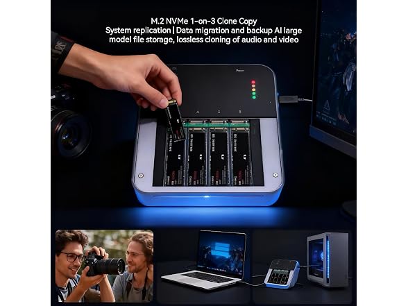 4-Bay USB4.0 NVMe SSD Docking Station