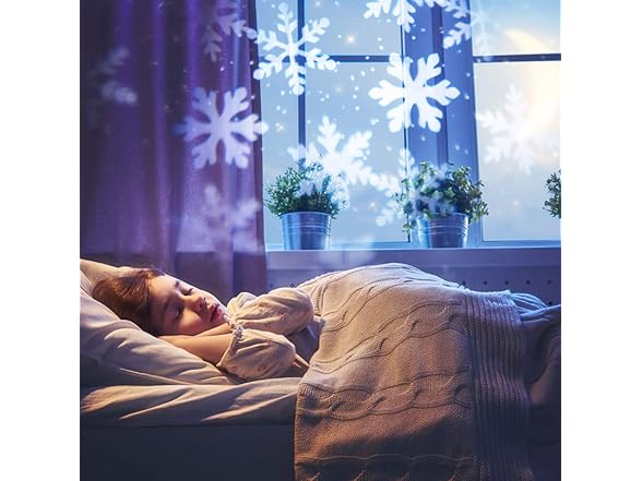 LED Snowflake Projector w/Remote