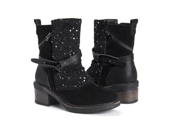 MUK LUKS Women's Sharon Boots