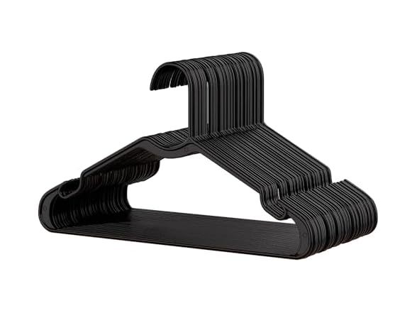 Simple Deluxe Plastic Hangers 30 Pack