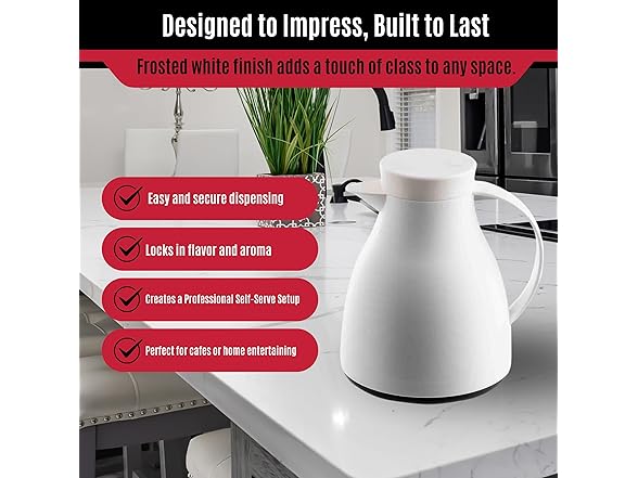 TableCraft 17 oz (0.5 L) Plastic Coffee Carafe