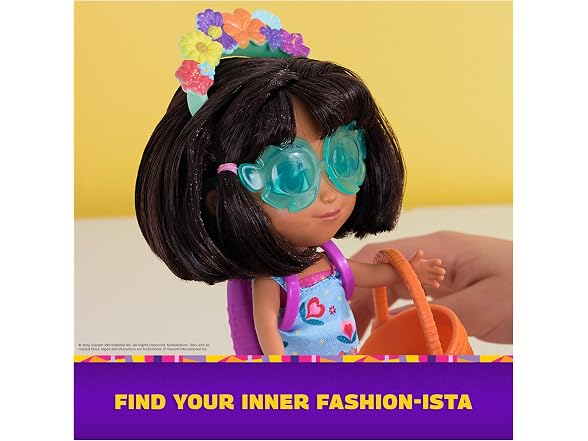 Dora, Dress Up Adventure Dora, 6-inch Doll