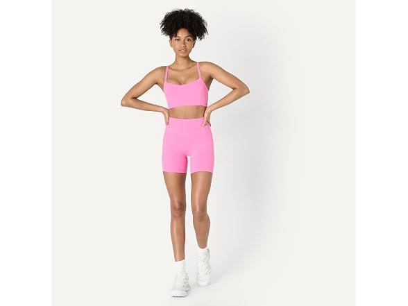Amazon Essentials Women's Strappy Sports Bra