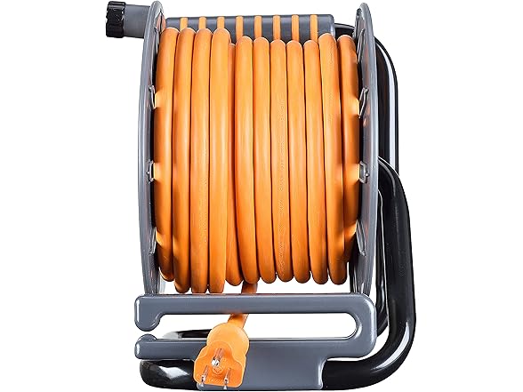 Masterplug 75ft Cord Reel with USB