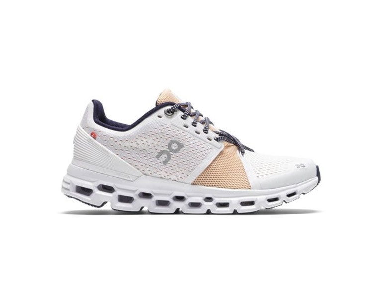 On Running 29.99771 7 On Running Cloudstratus Womens Wh