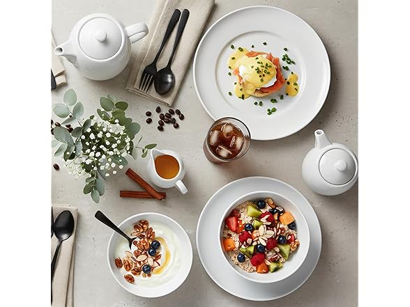 Quanshangju 12-Piece Dinnerware Set for 4