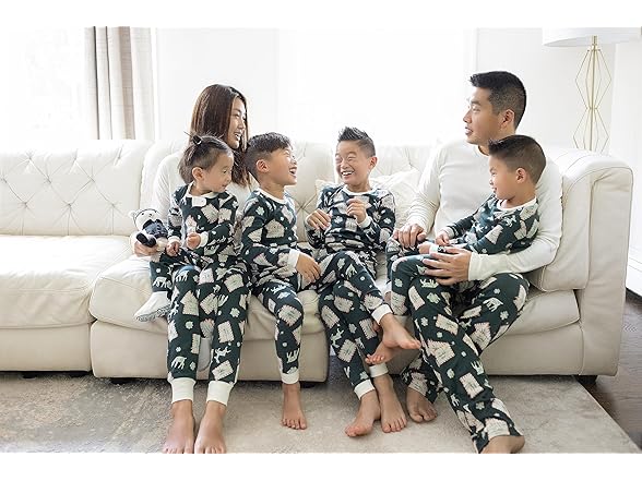 Burts Bees Family Holiday PJs (All)