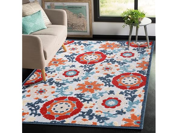 Superior Petunia Floral Scroll Rug 5x8