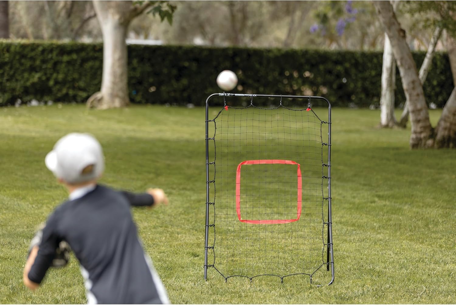 SKLZ PitchBack Baseball and Softball Pitching Net and Rebounder - Gallery 13
