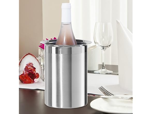 Oggi Wine Cooler with Freezer Inserts