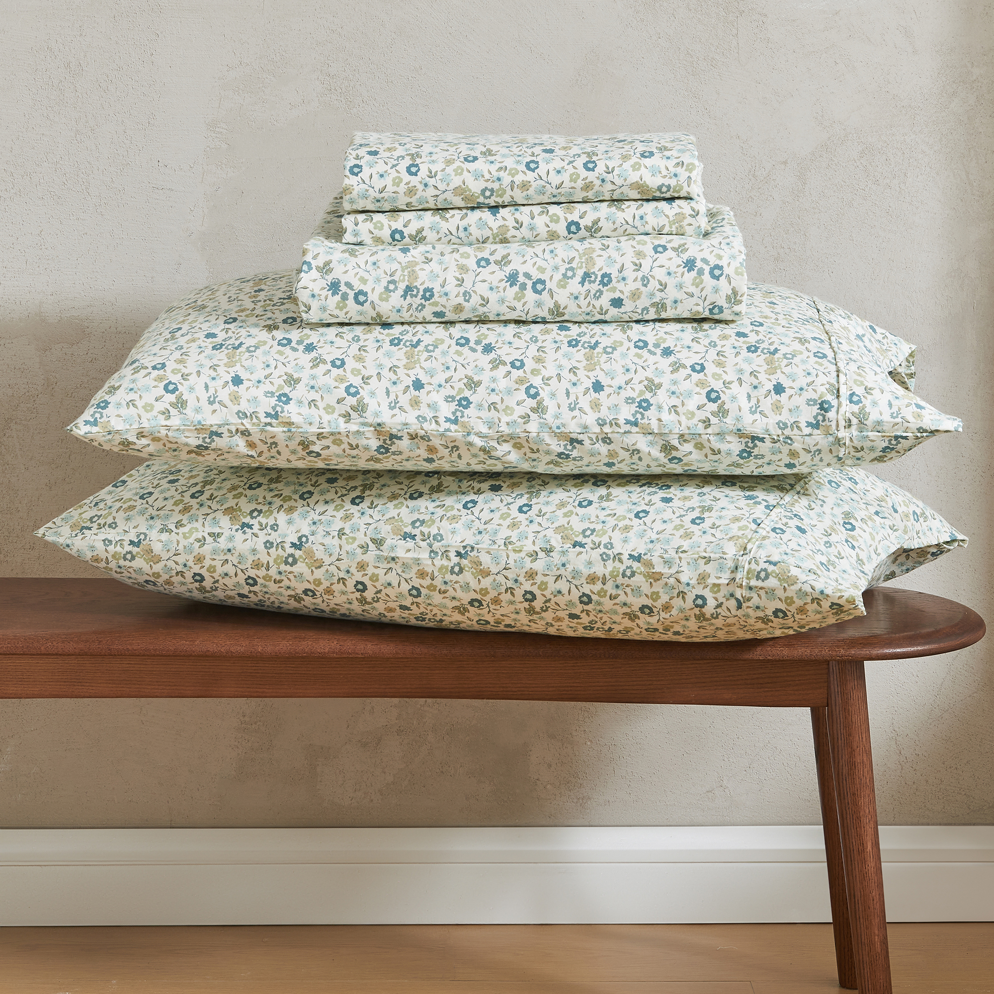 Patina Vie Cotton & Rayon Printed Sheet Set - Gallery 24