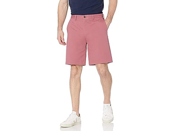Amazon Essentials Men Classic-fit 9" Short
