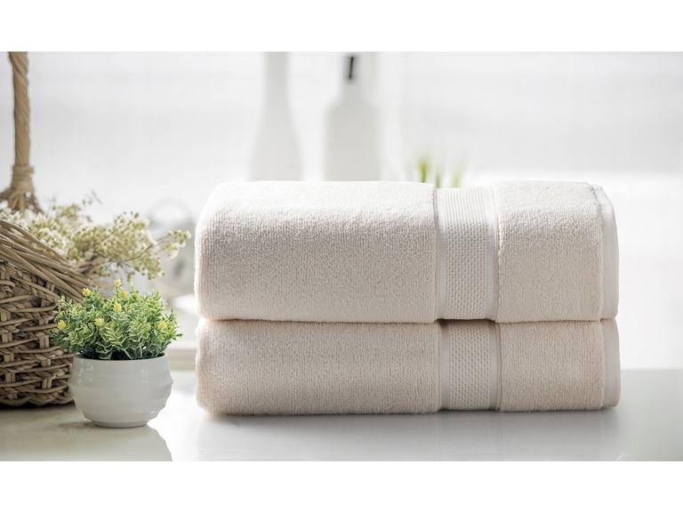 Kathy Ireland 4701 Kathy Ireland 2 Pc Plush Bath Sheets