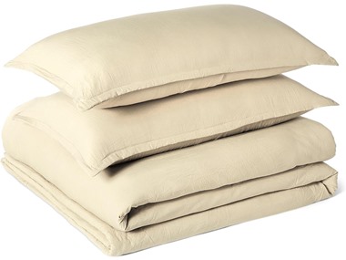 $12.99, Was $27.99, 53% Off! Amazon Basics Quilt or Comforter Sets dealfomo