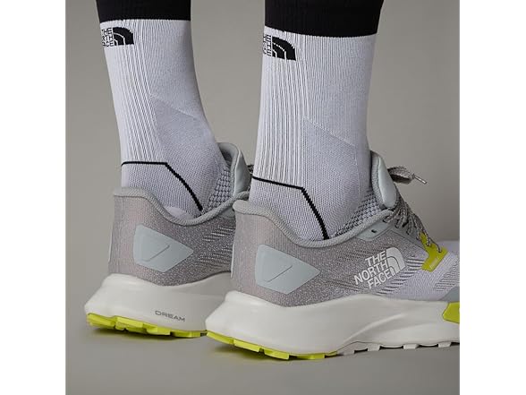 The North Face Men's VECTIV Enduris 4 Trail Shoe (14)