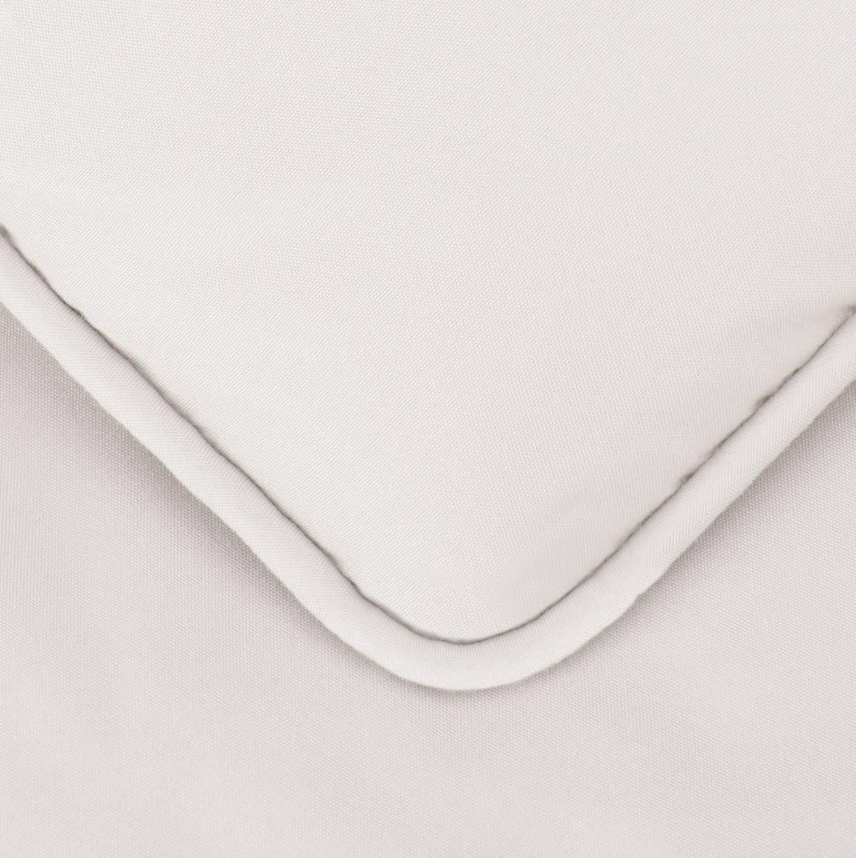 AmazonBasics Pinch Pleat Comforter Set - Gallery 8