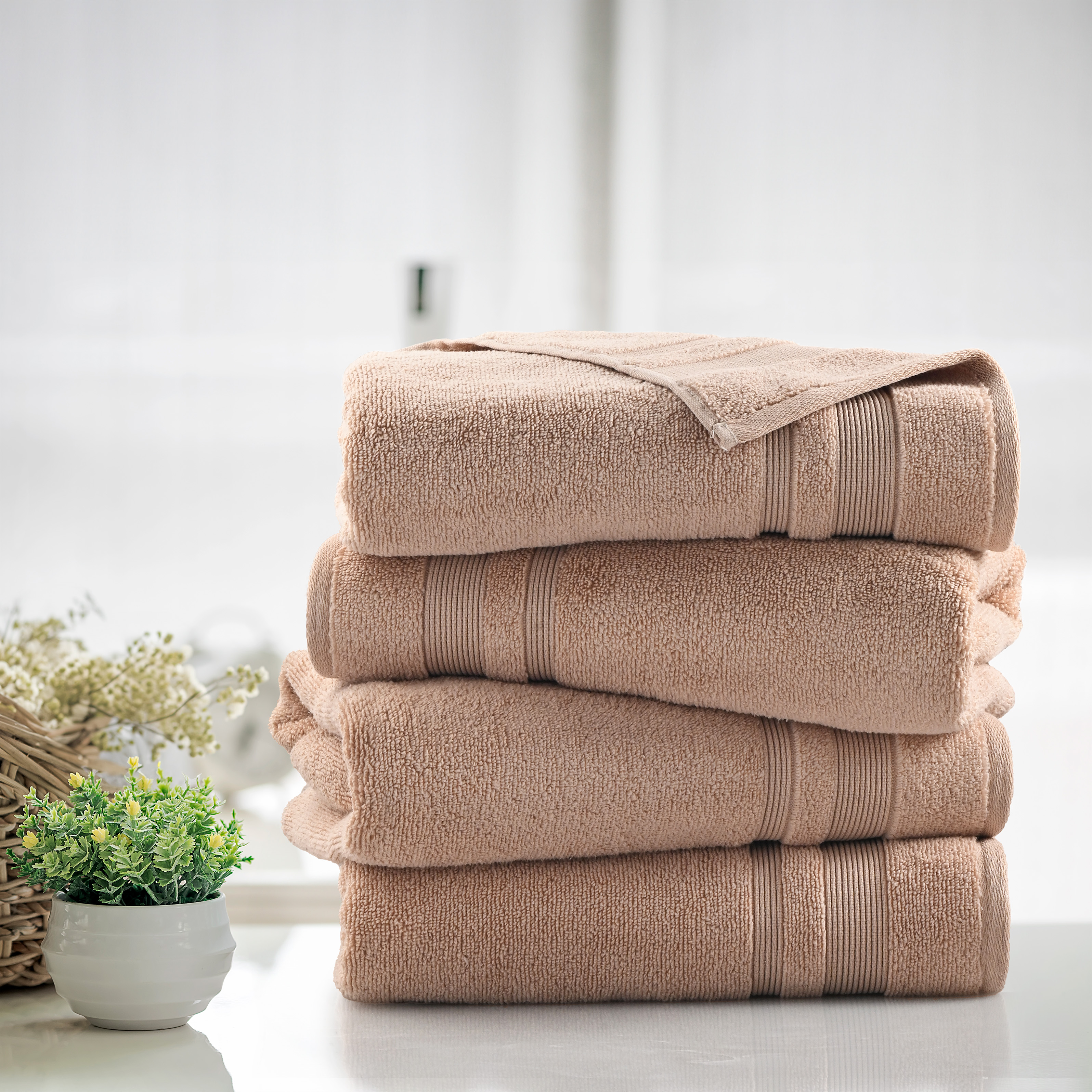 Kathy Ireland 4 Pc Plush Bath Towels - Gallery 9