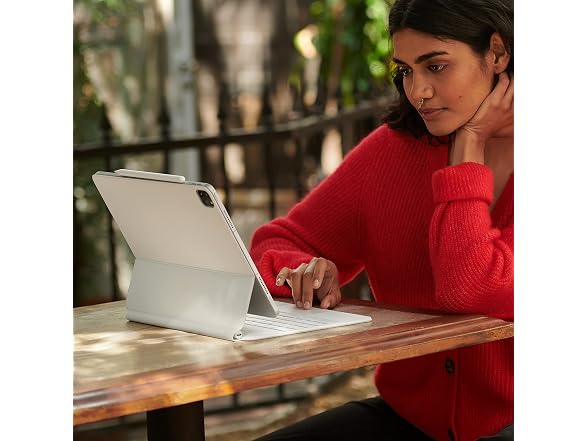 Apple Magic Keyboard Case for iPad Pro & Air