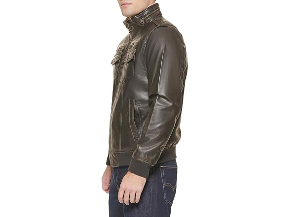 Levi's Men's (2XL) Men's Vintage Deer Faux Leather