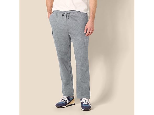 Amazon Essentials Mens RelaxedFit Cargo Fleece Sweatpants