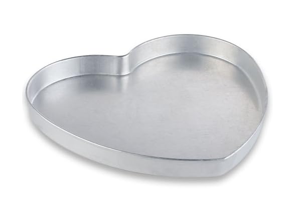American Metalcraft Heart Pizza Pan