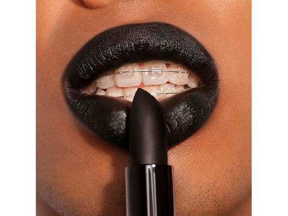 3INA The Lipstick 900 Black 0.16 oz