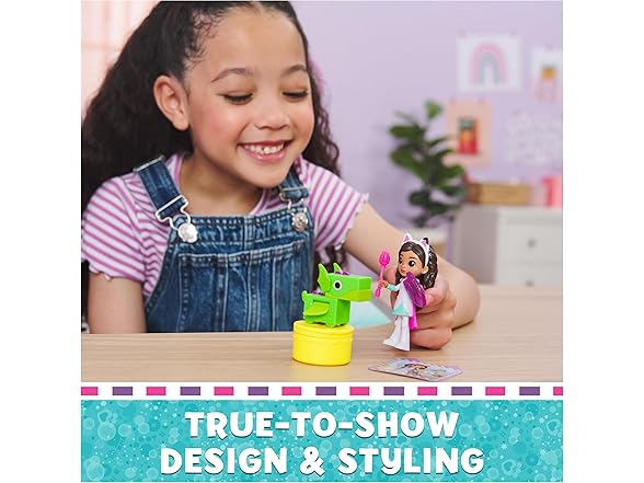 Gabby's Dollhouse, Knight Gabby Toy Figure Set