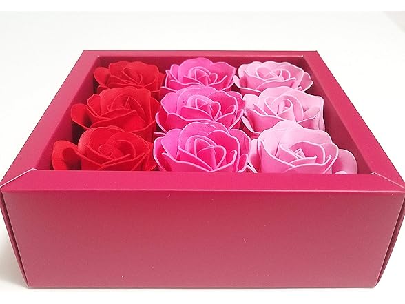 Red Flora Scented Rose Flower Bath Soap