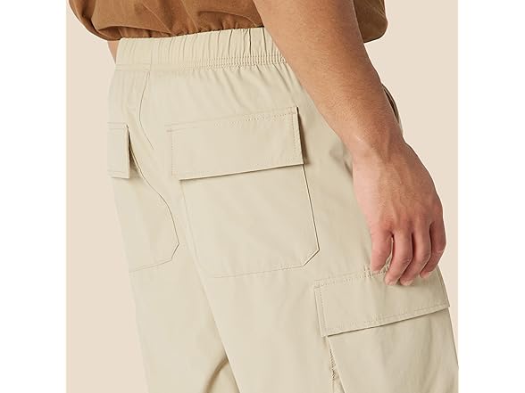 Amazon Men's Loose-Fit 11" Long Cargo Short