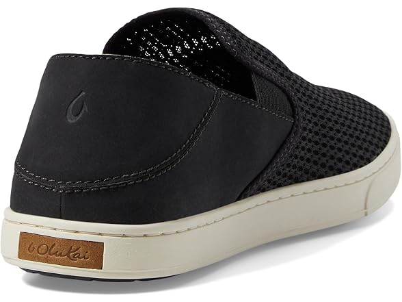 OluKai Women's Pehuea Black/Black 10 M
