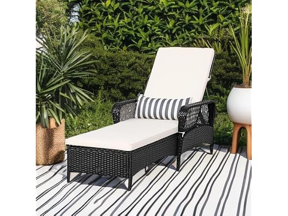 Tangkula Wicker Chaise Lounge Outdoor