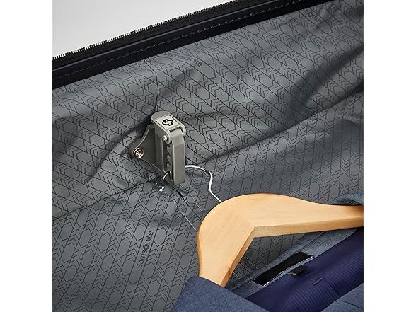Samsonite Stryde 2 Hardside Expandable with Double Spinner Wheels