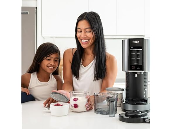 Ninja CREAMi Ice Cream Maker 5 One-Touch Programs with Two 16oz. Pints with Storage Lids NC300 (Open Box)