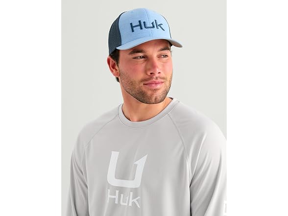HUK Men's Standard Icon Crew Fishing Shirt