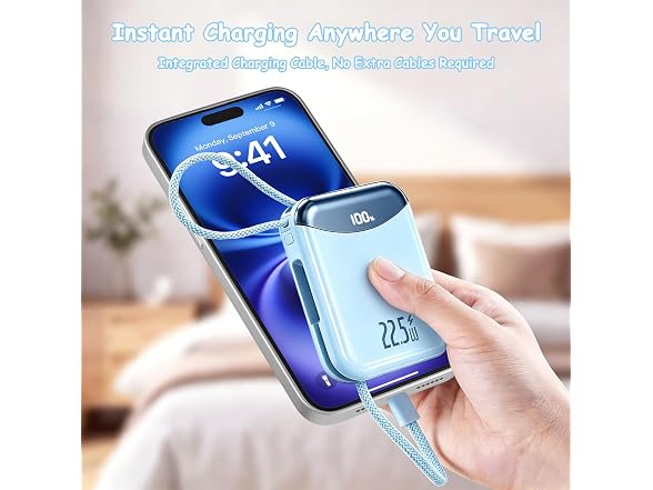 AltaMoment 10000mAh Portable Charger