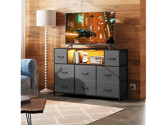WLIVE BC1978725090009 8 drawe dresser tv stand